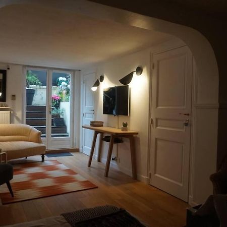 Le Calme A 2 Pas De Paris Apartment ลูวาลัวเปแรต์ ภายนอก รูปภาพ
